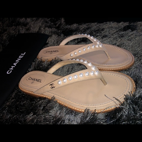 Authentic CHANEL Pearl Thong Sandals 36.5 - Picture 6 of 13
